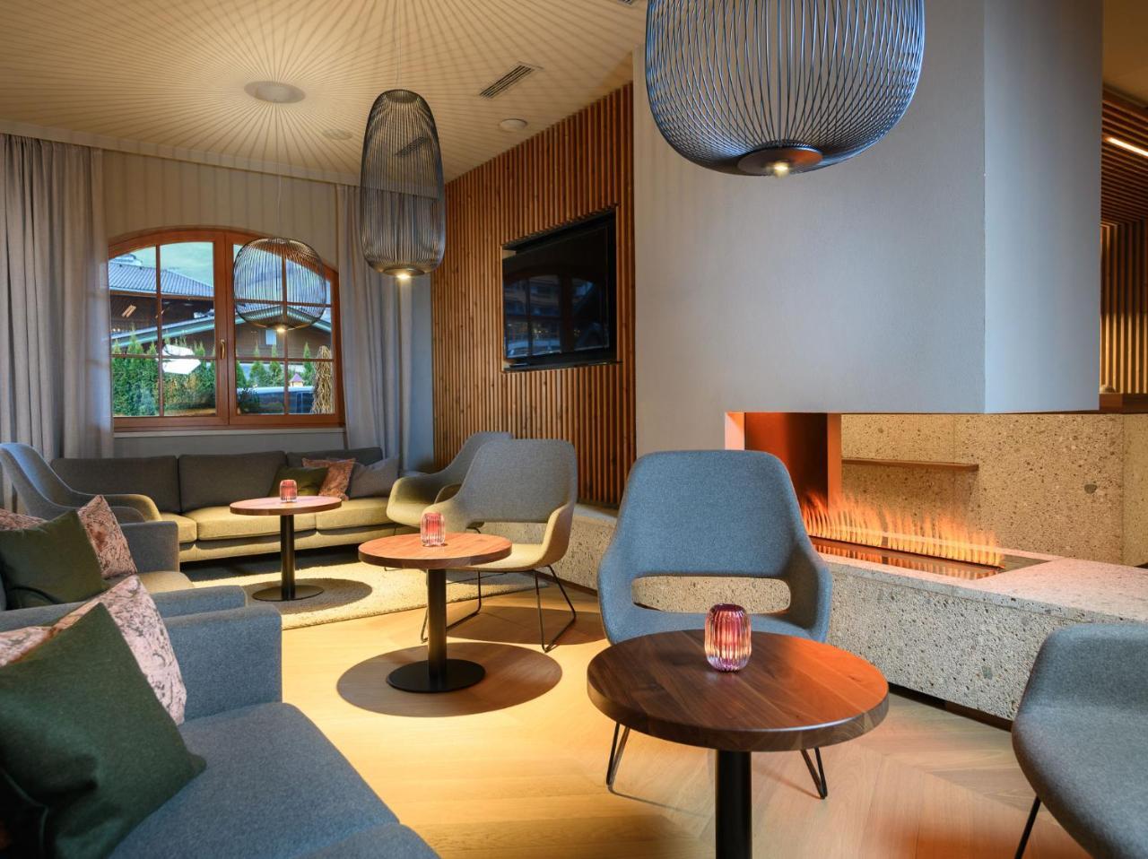 Hotel Bergzeit Grossarl Bagian luar foto