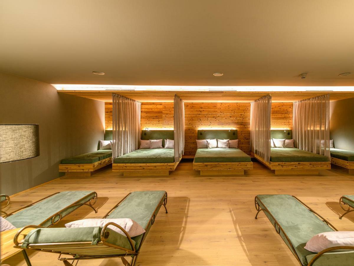 Hotel Bergzeit Grossarl Bagian luar foto